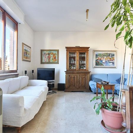 Апартаменты La Tua Casa A Firenze Con Parcheggio Privato Per 2 Auto Экстерьер фото